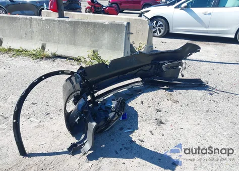 2019 Tesla Model X 100D/75D/Long Range from USA, damaged, VIN 5YJXCAE21KF187131